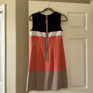 Colorblock fall dress with contrasting zipper back